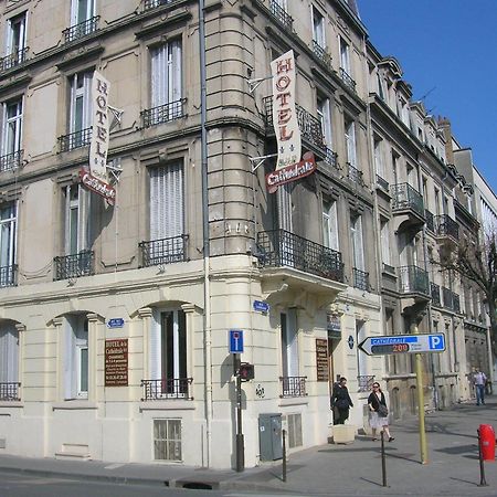 Hotel De La Cathedrale Reims Exterior foto
